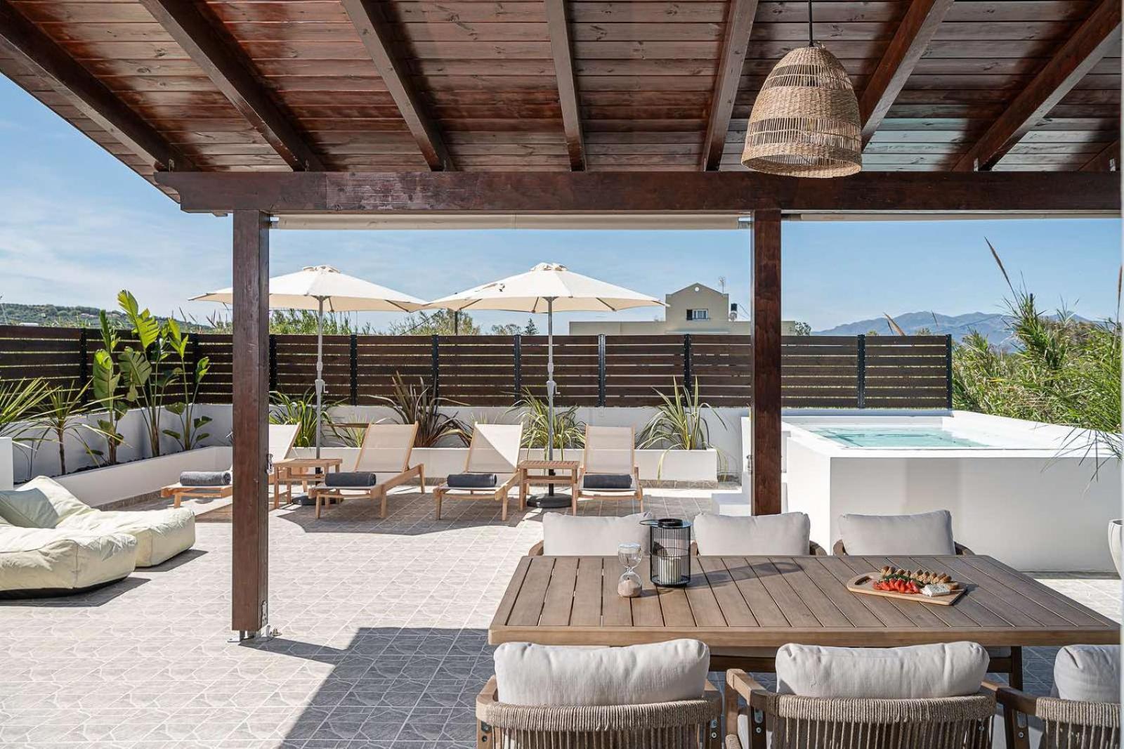 Sol Luxury Apartment - Close To The Beach With A Private Mini Pool Chania  Exteriör bild