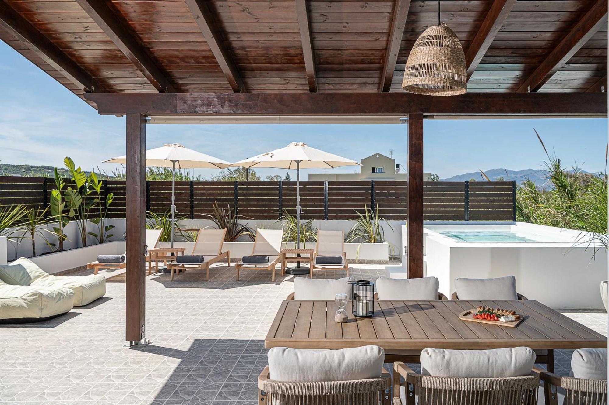 Sol Luxury Apartment - Close To The Beach With A Private Mini Pool Chania  Exteriör bild