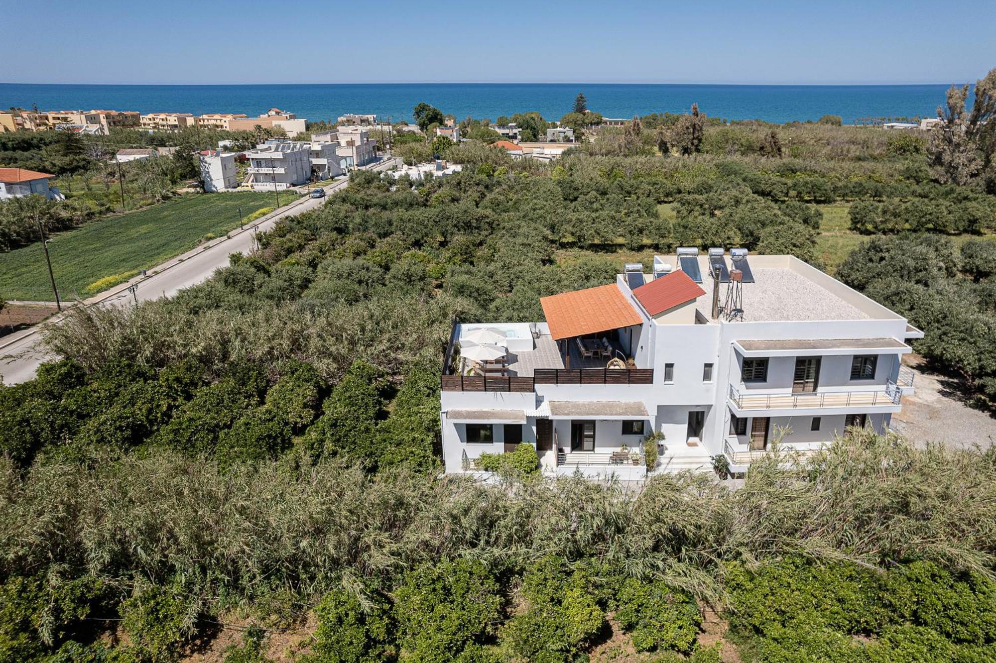 Sol Luxury Apartment - Close To The Beach With A Private Mini Pool Chania  Exteriör bild