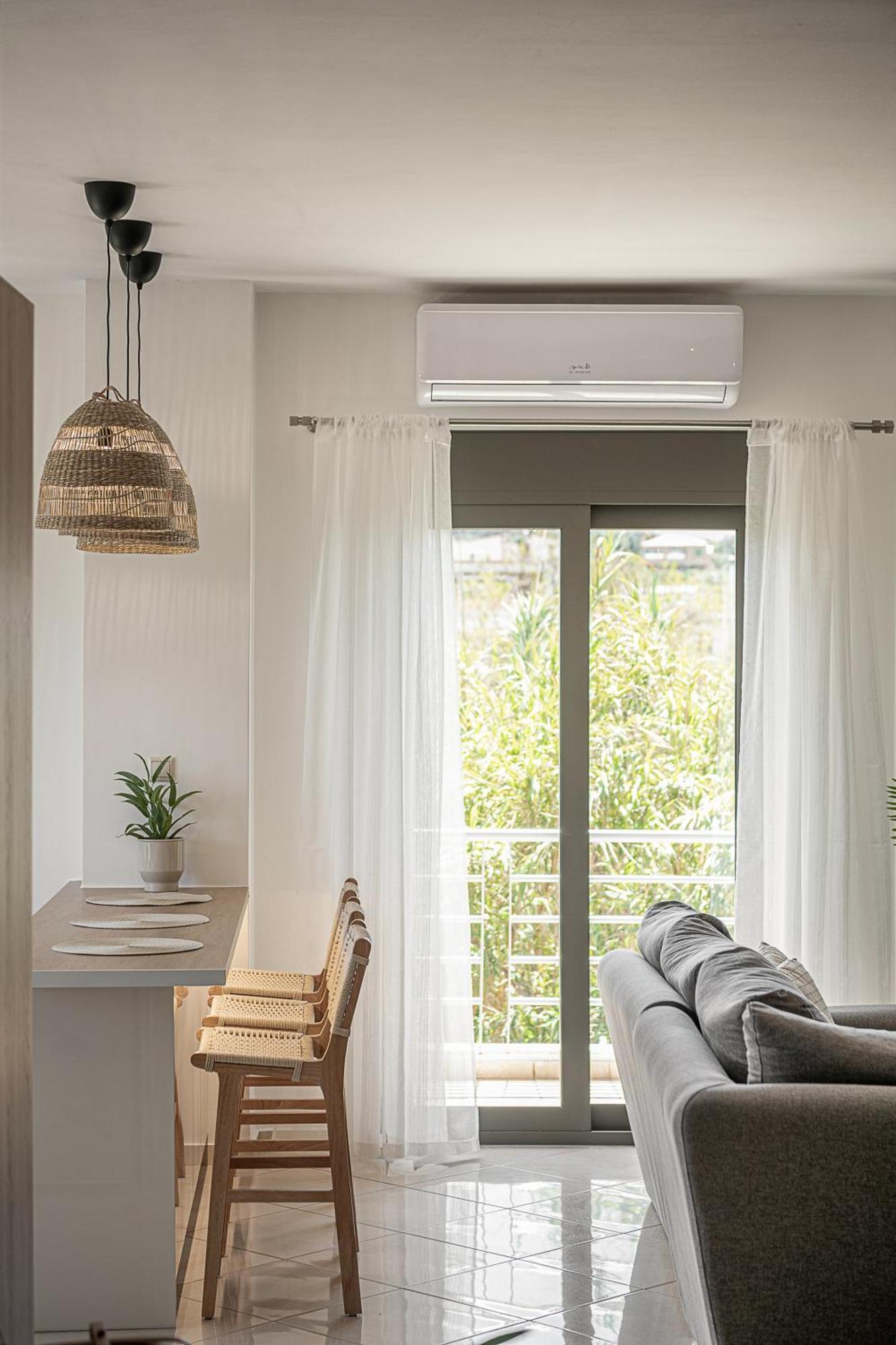 Sol Luxury Apartment - Close To The Beach With A Private Mini Pool Chania  Exteriör bild